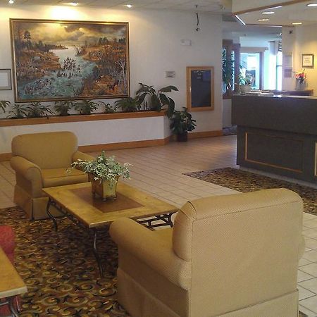 Days Inn Lake Norman Cornelius Εσωτερικό φωτογραφία