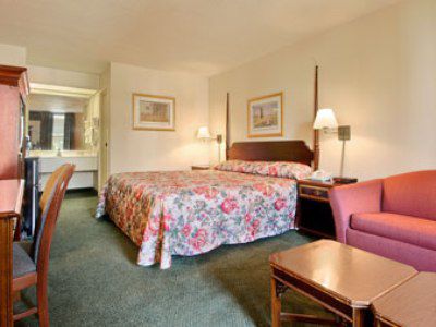 Days Inn Lake Norman Cornelius Δωμάτιο φωτογραφία