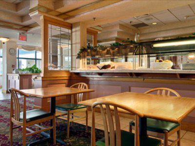 Days Inn Lake Norman Cornelius Εστιατόριο φωτογραφία