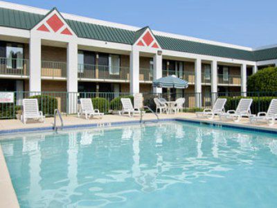 Days Inn Lake Norman Cornelius Ανέσεις φωτογραφία